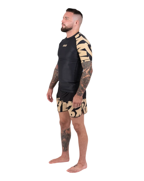 SCRAMBLE BAKA RASHGUARD Black/Gold