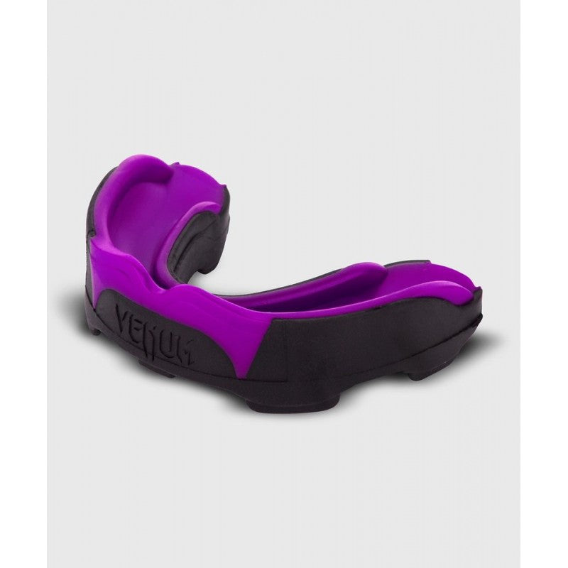 VENUM Predator Mouthguard - Black/Purple