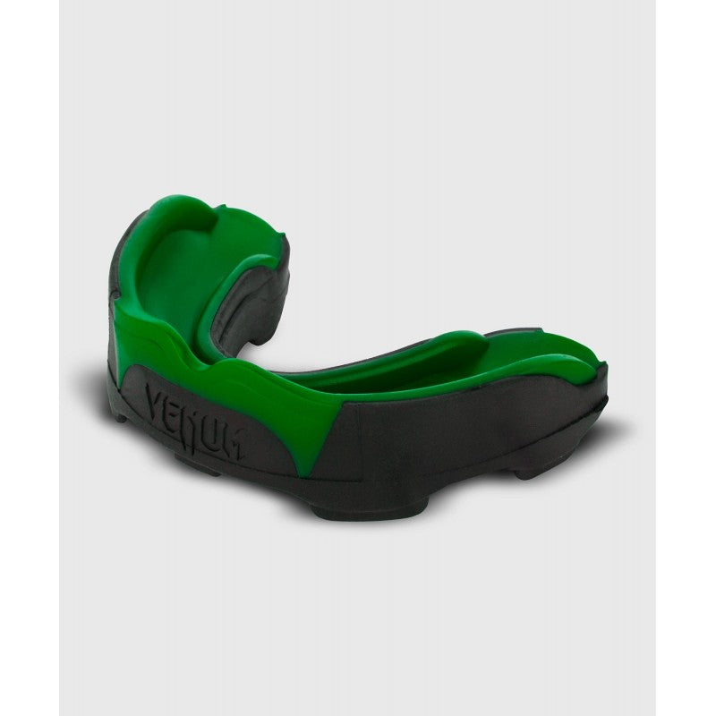 VENUM Predator Mouthguard - Black/Green