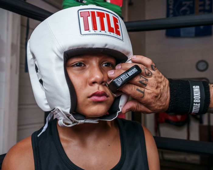 TITLE Boxing Trainer’s No-Swell Iron