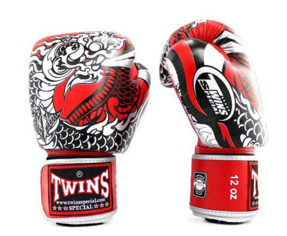 Twins Special Boxing Gloves Thai Nagas Dragon [Red/Silver]