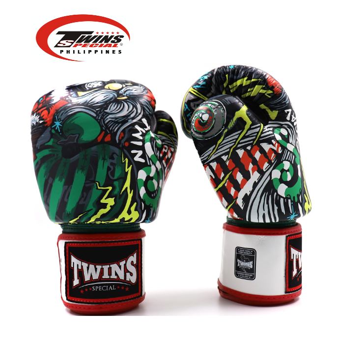 Twins Special "Boxer Saint Nicholas" Gloves. Very Limited Collector's Item
