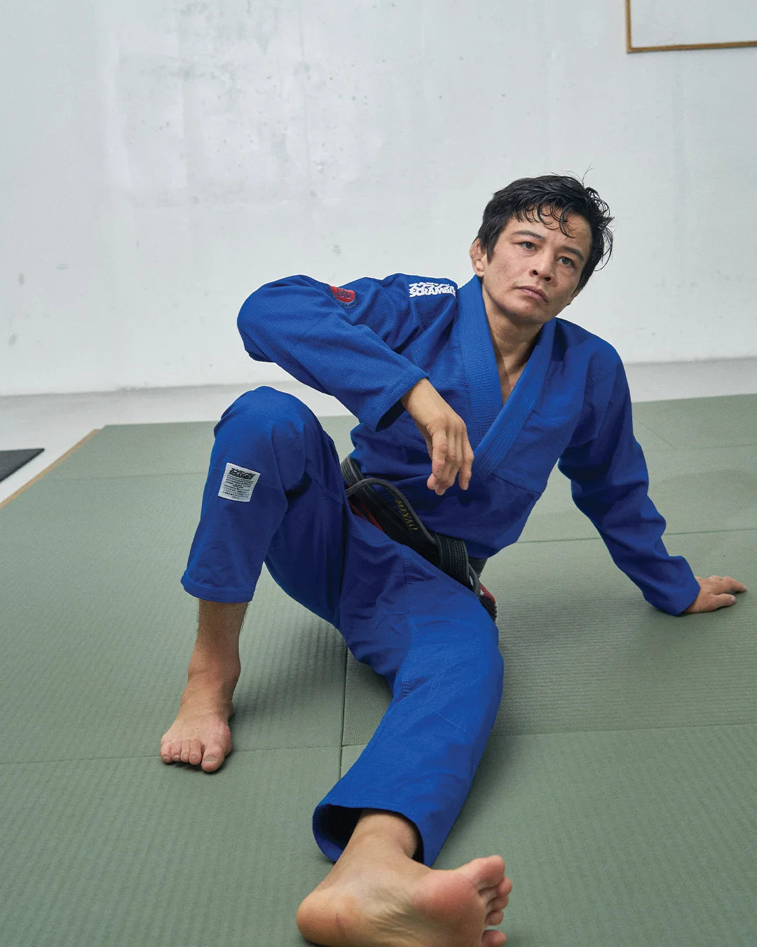 SCRAMBLE ATHLETE [BLUE]