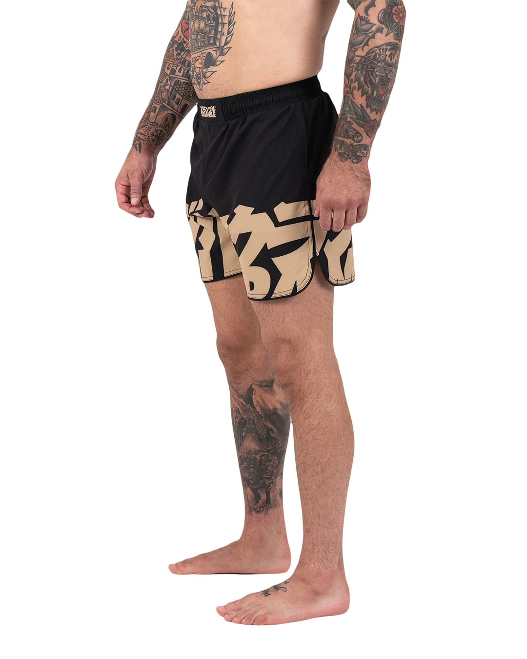 SCRAMBLE BAKA Shorts Black/Gold