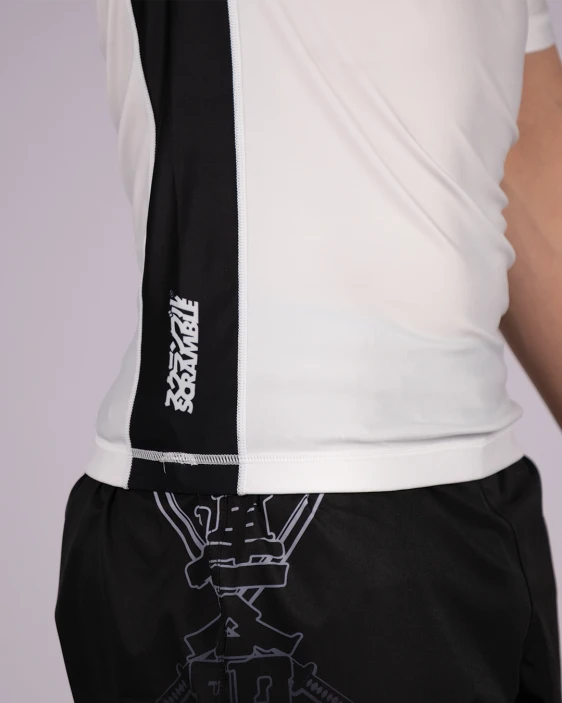 SCRAMBLE Fate Tanto Rashguard – Short Sleeve (White)