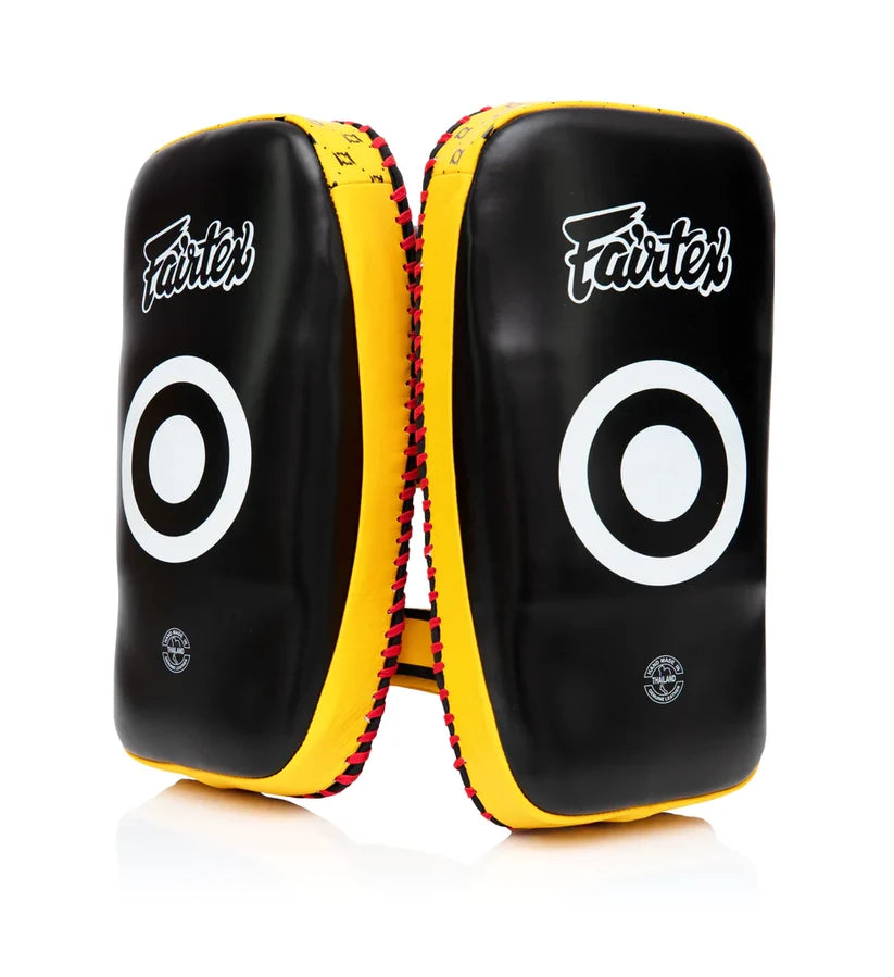 FAIRTEX KPLC2 Curved Muaythai Kick Pads