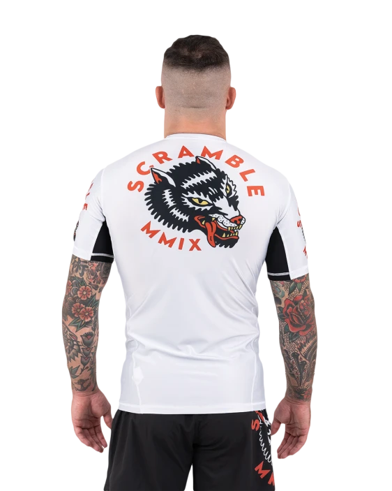 SCRAMBLE OKAMI Rashguard White