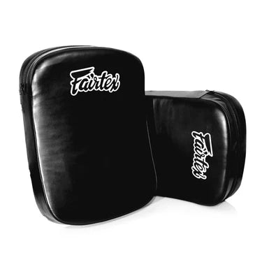 FAIRTEX FS3 Versatile Curved Kick Shield