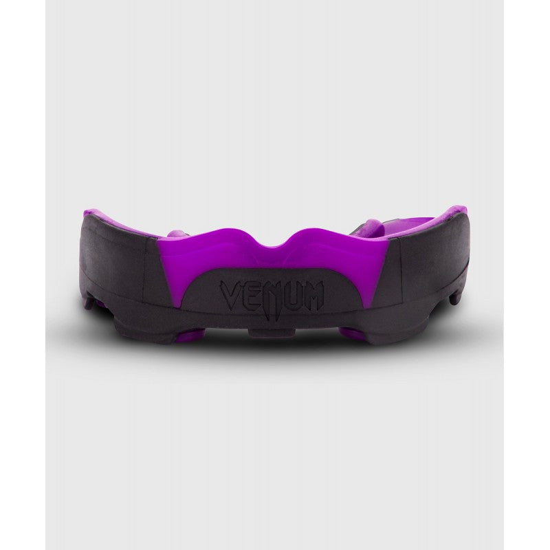 VENUM Predator Mouthguard - Black/Purple
