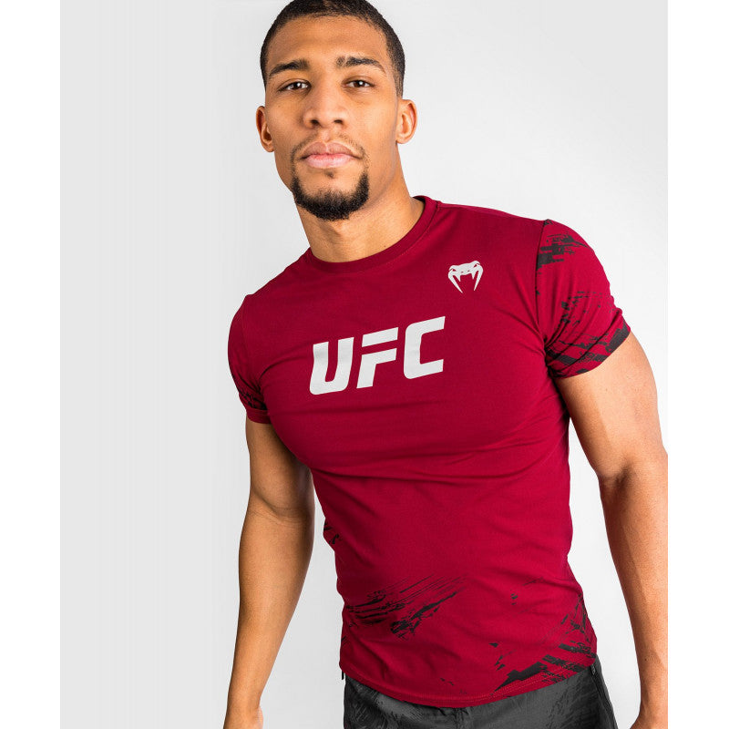 VENUM UFC Authentic Fight Week Men's 2.0 Short sleeve T-shirt-Red