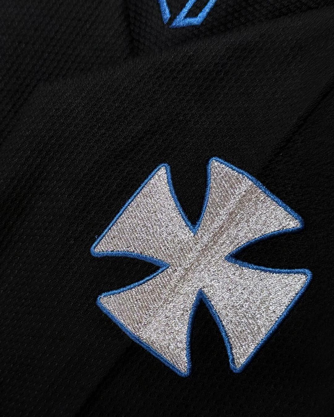 CRUSADER GENESIS 101 (BLACK)