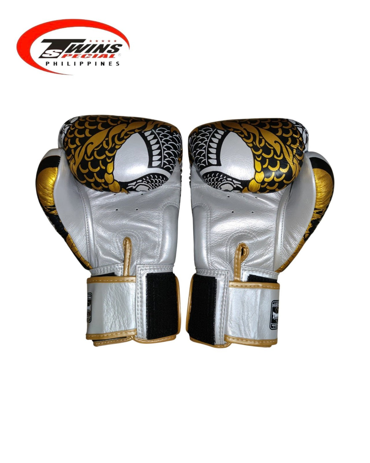 Twins Special Boxing Gloves Thai Nagas Dragon [Silver/Gold]