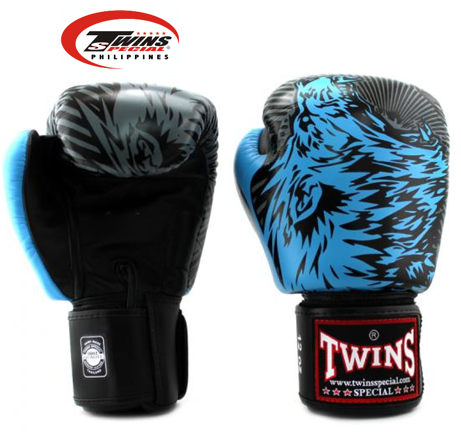Twins Special Fancy Boxing Gloves Light Blue Wolf