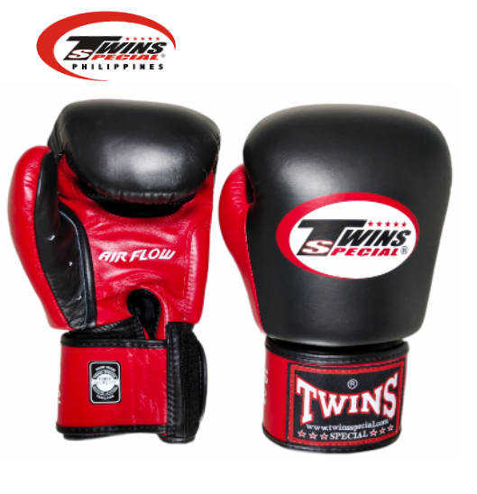 Twins Special BGVLA2 Airflow Boxing Gloves [Black/Red]