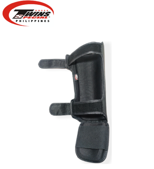 TWINS SPECIAL SGS3 High Quality Synthetic Leather Shin Guards [Black]