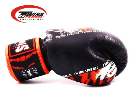 Twins Special Fancy Boxing Gloves Payak Tiger 2.0